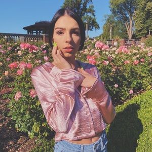 Meet your Posher, Alysia